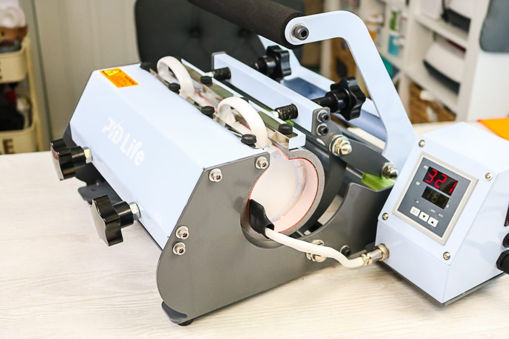 How to Use a Tumbler Press for Tumblers and Mugs Angie Holden The Country Chic Cottage