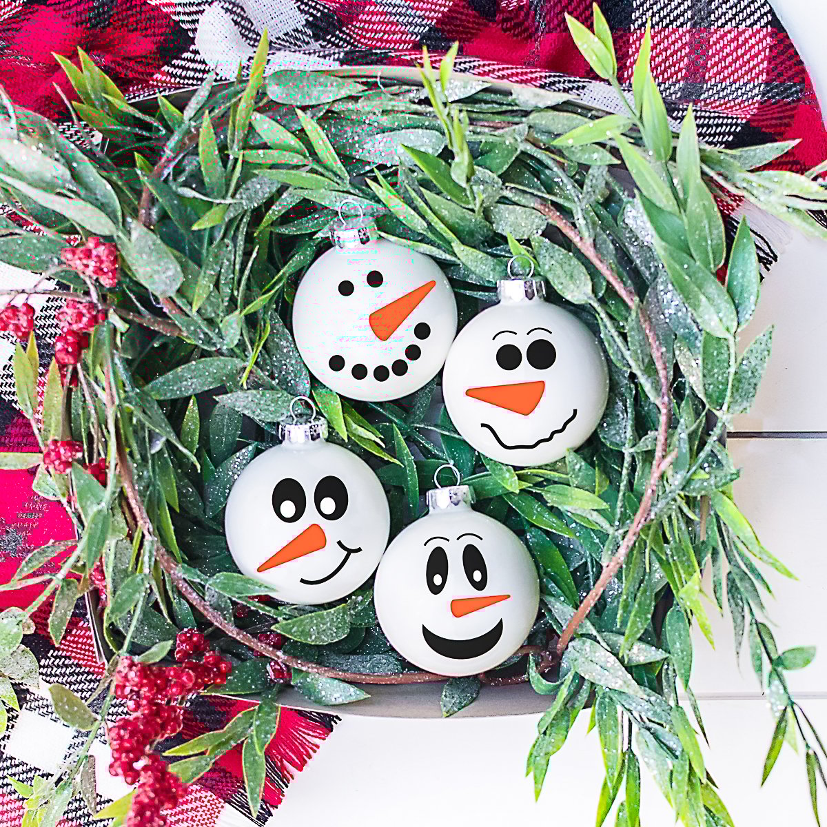 Free Ornament SVG Files: 11 Files for Your Holidays