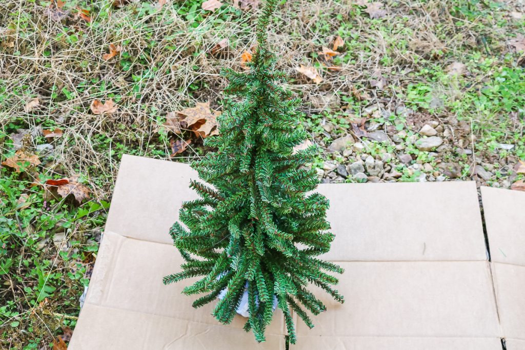 How to Paint Christmas Trees - Angie Holden The Country Chic Cottage