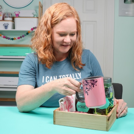 DIY Clover Shirt with a Cricut Machine - Angie Holden The Country Chic  Cottage