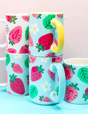 Finished full wrap sublimation mugs.