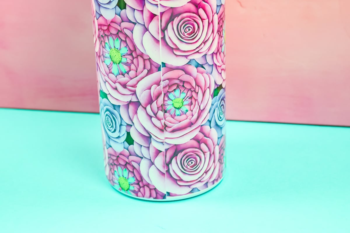 Sublimation tumbler with seam showing.