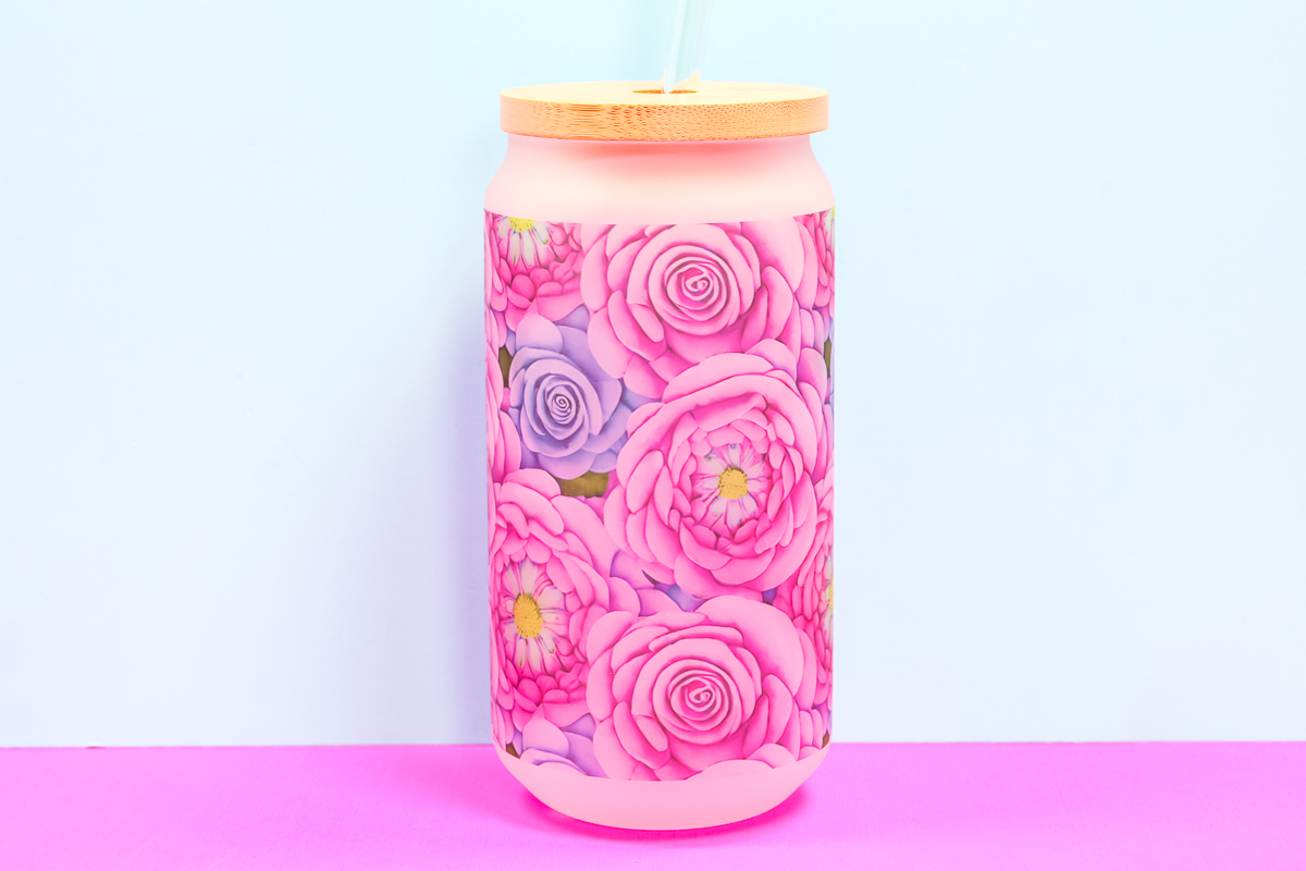 Glass tumbler with sublimation.