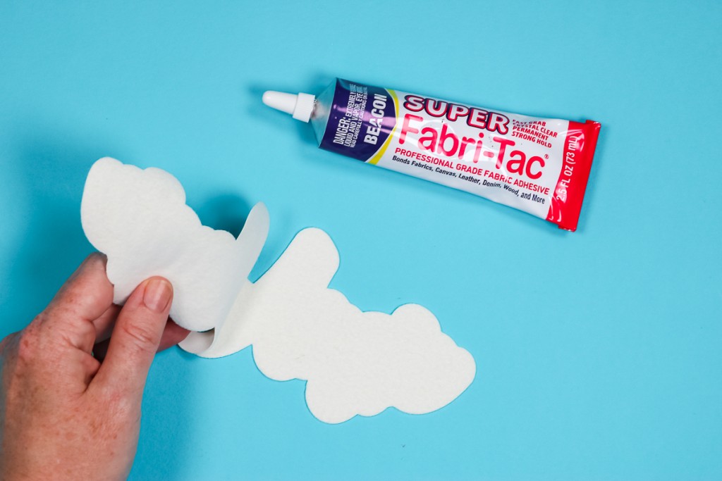 DIY Name Keychains with a Cricut Machine - Angie Holden The Country ...