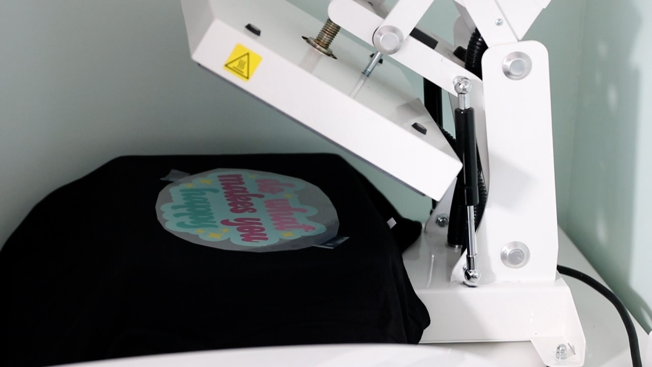 adding white toner design to a dark shirt