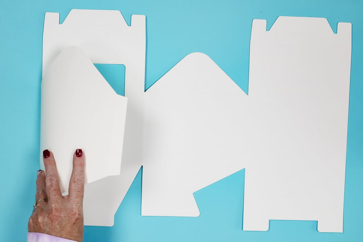 Fold sublimation gift boxes to learn which side is the top.