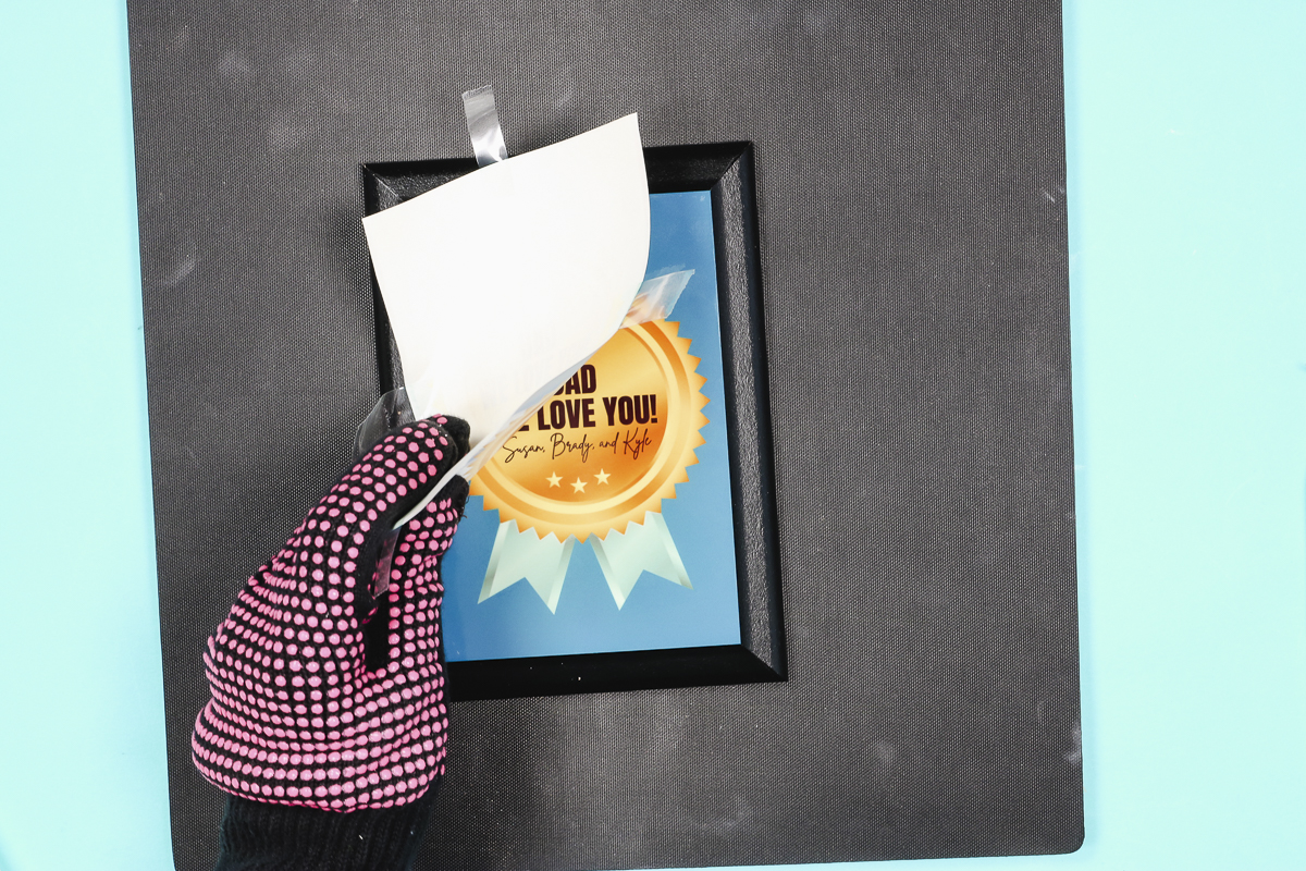 Remove the sublimation print with heat-resistant gloves.