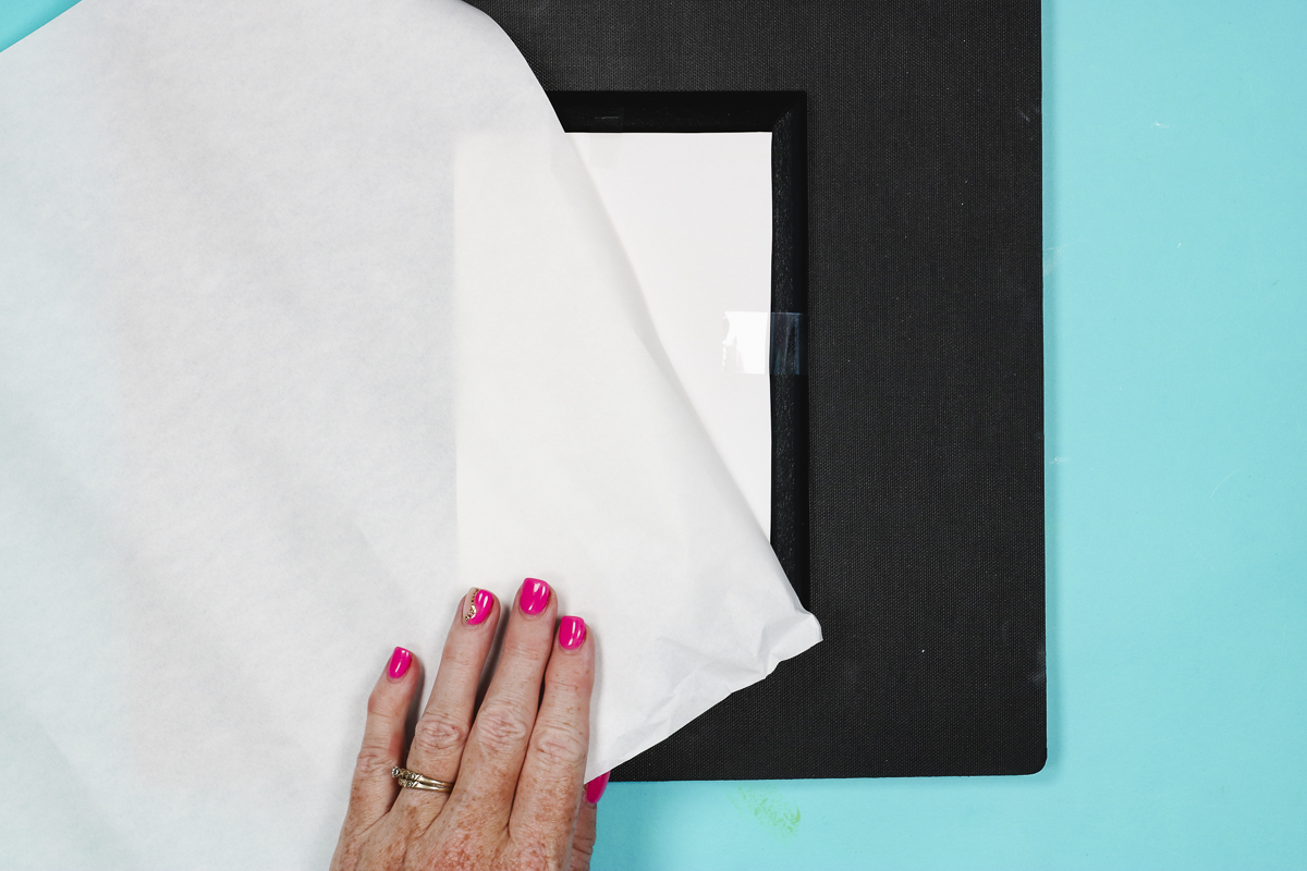 Cover print with protective paper.