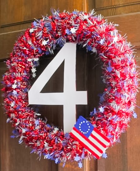 Pool noodle wreath for 4th of July