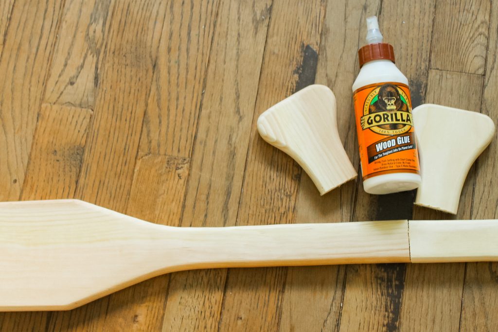 wood glue for cut pieces of wooden oar