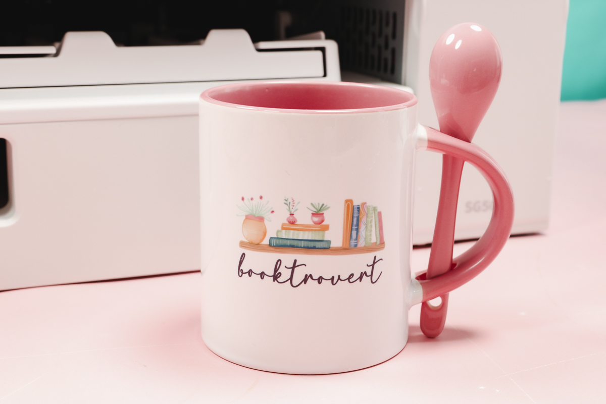 Finished sublimation mug with Sawgrass VersiFlex.