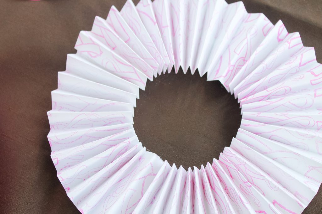folded paper to make rosette