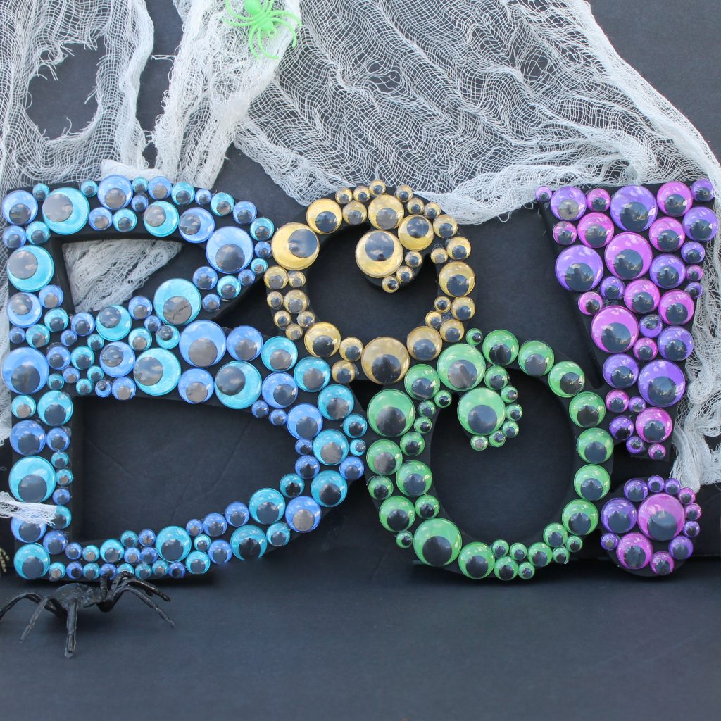 google eyes on boo sign for halloween