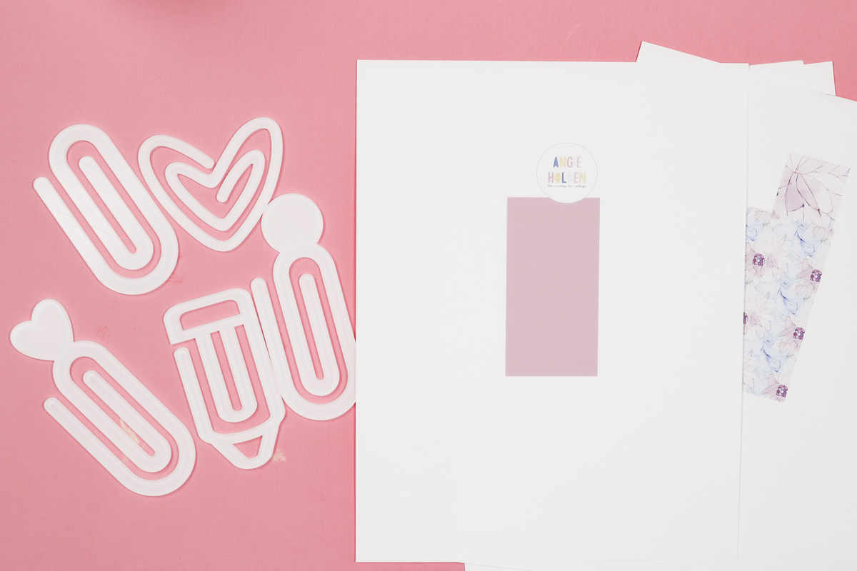 Paper clip design printed.