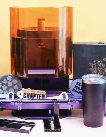 WeCreat Lumos with finished projects.