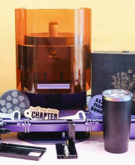 WeCreat Lumos with finished projects.