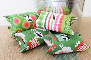 Number and wrapped advent gifts