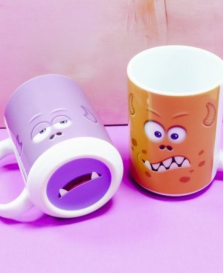 adding a design to the bottom of a mug