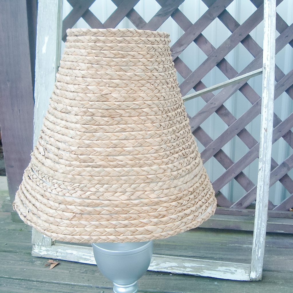 DIY seagrass lamp shade