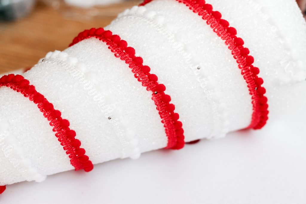 Pom pom ribbon and pins