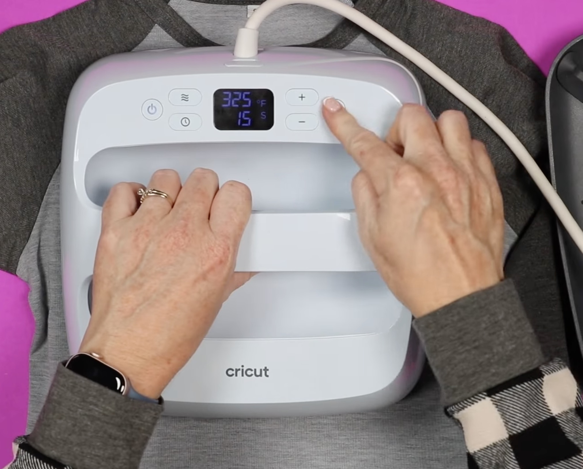 using an easypress on htv