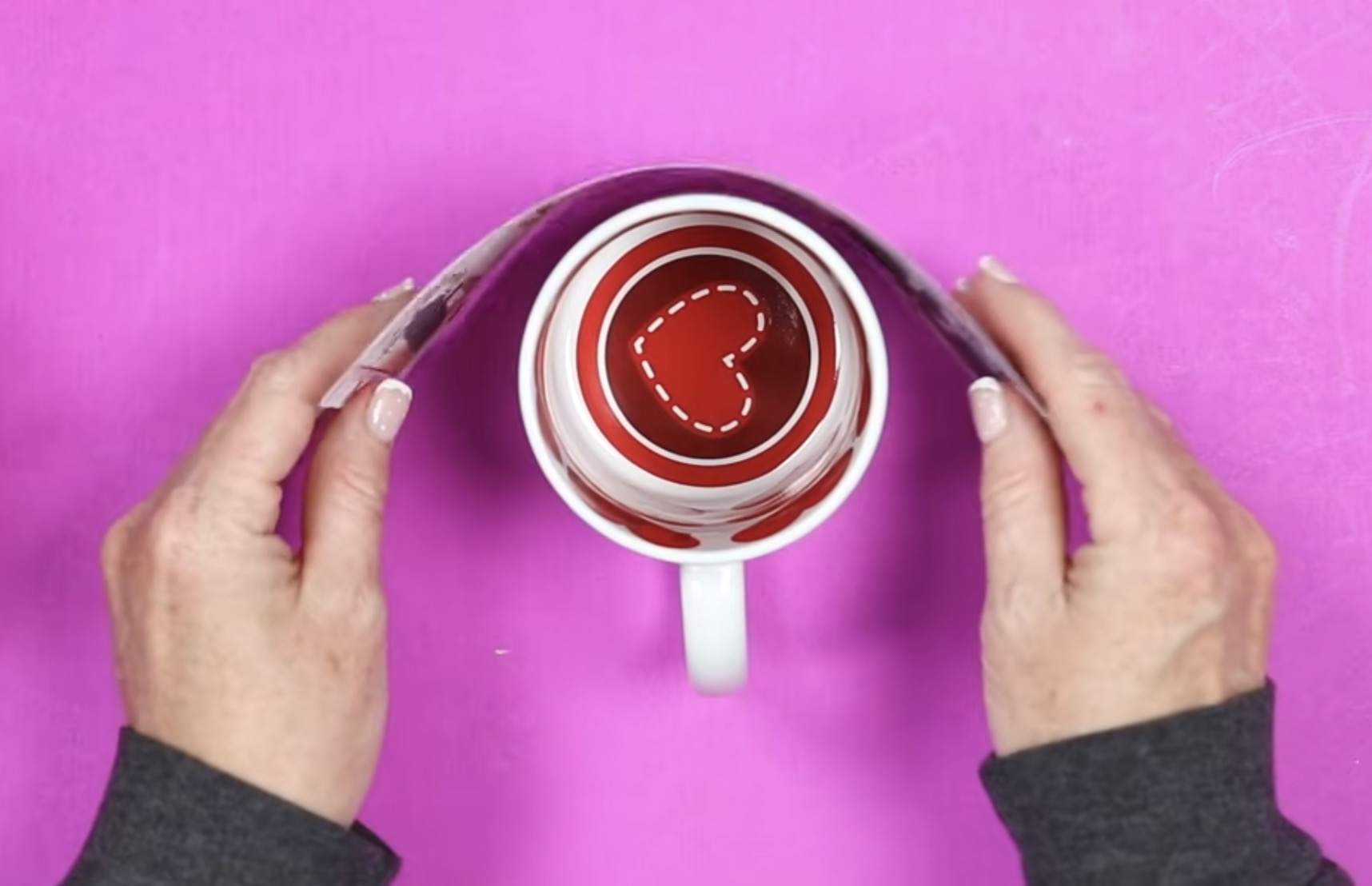 Wrap design around mug.