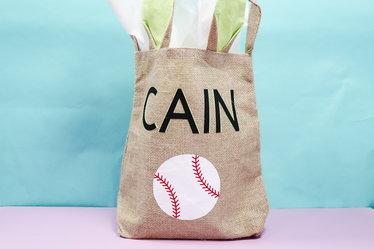 Burlap custom Easter basket finished.