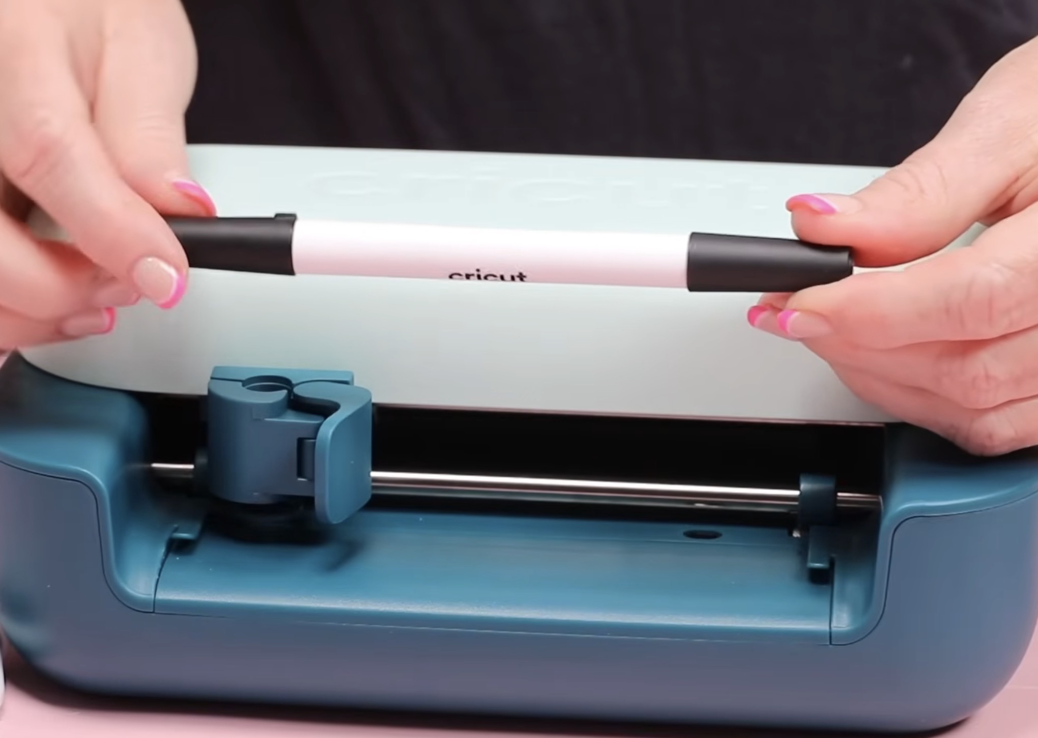 Cricut Joy 2 dual point pen.