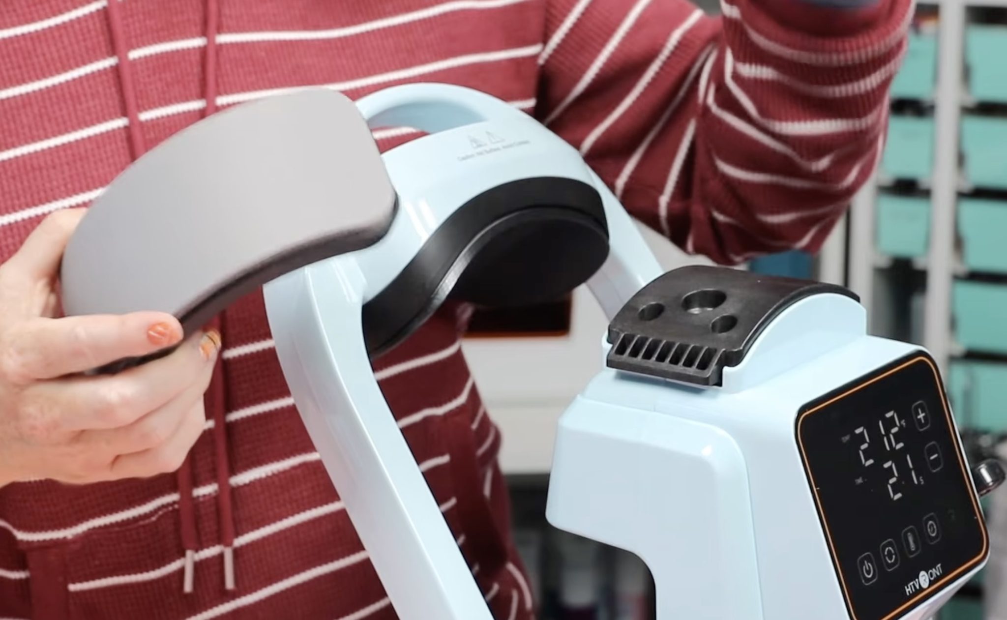 How to change the bottom platen.