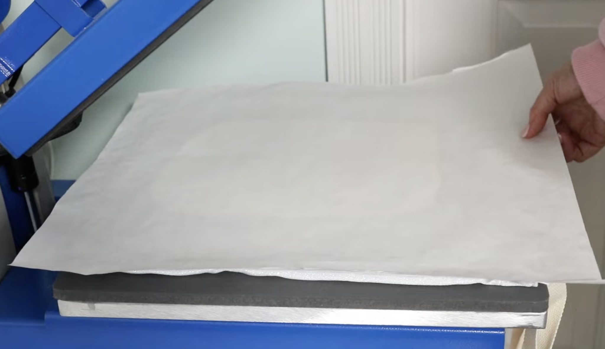 Cover with protective paper.