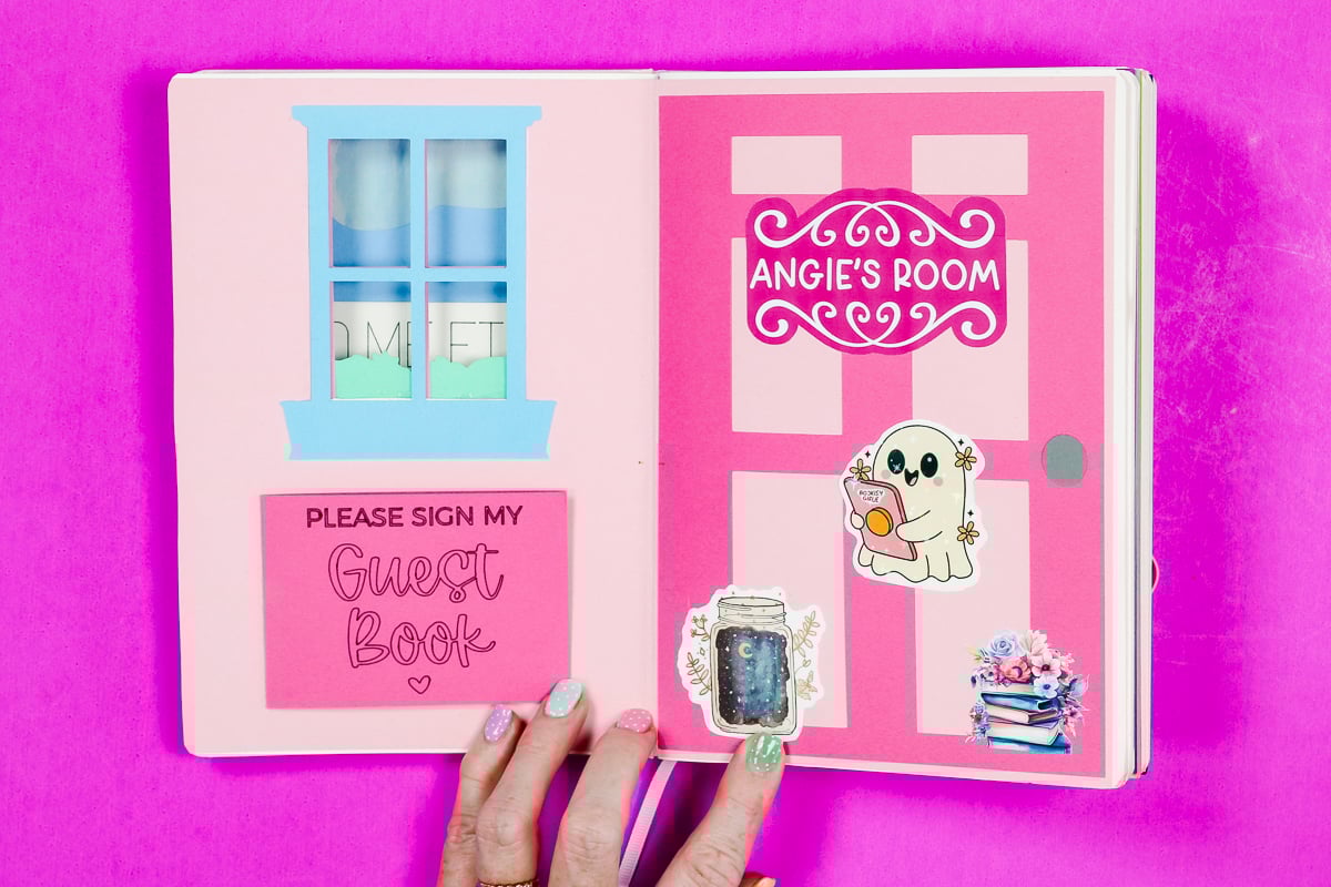 Traveling junk journal sign in page.