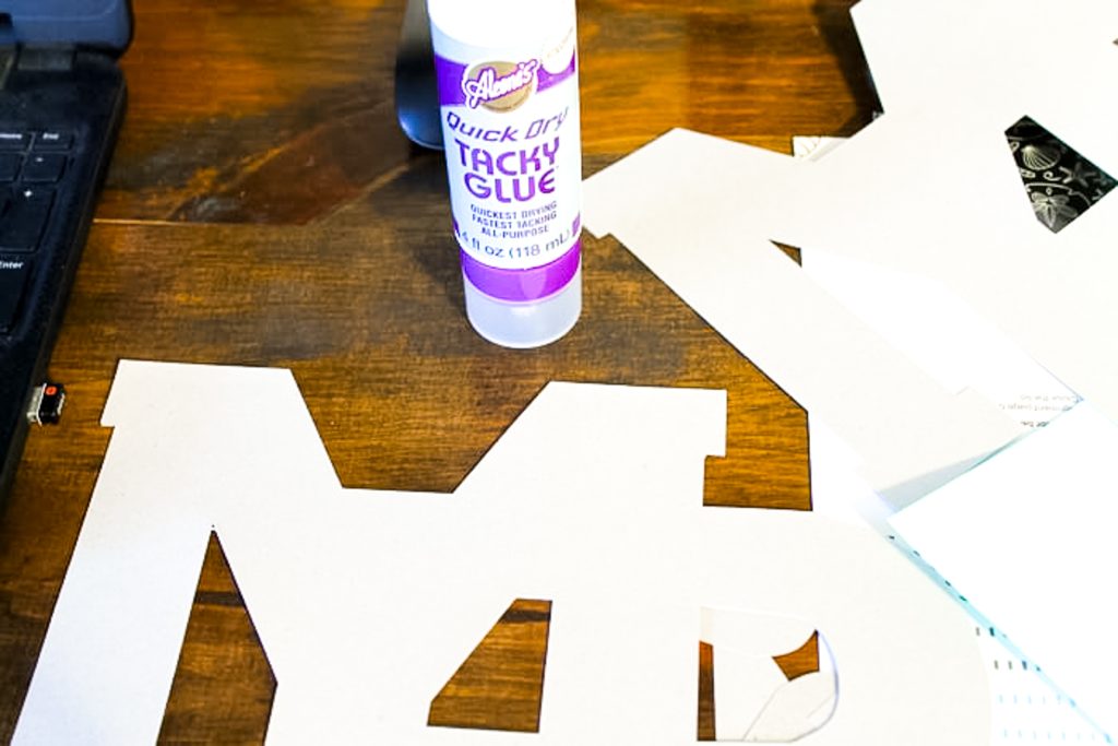 glue for letters