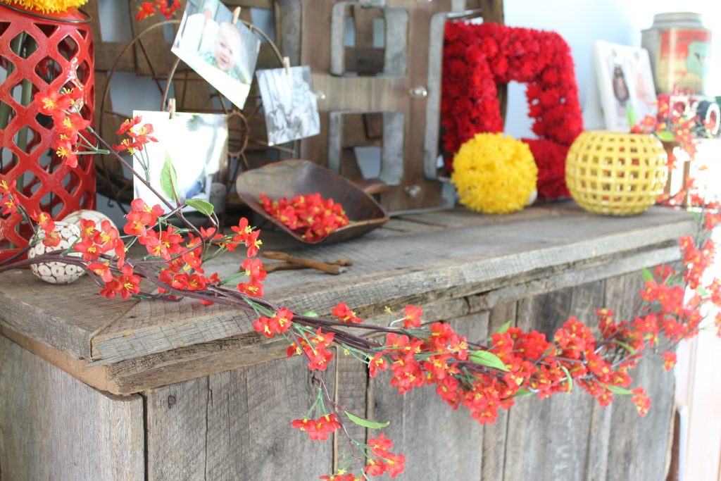 red spray flowers
