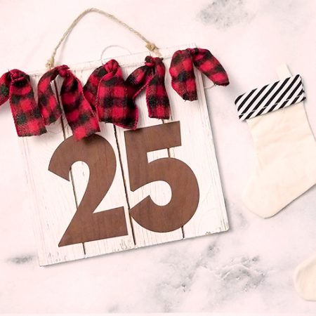 Easy Christmas Sign Craft Lightning by Crafting in the Rain