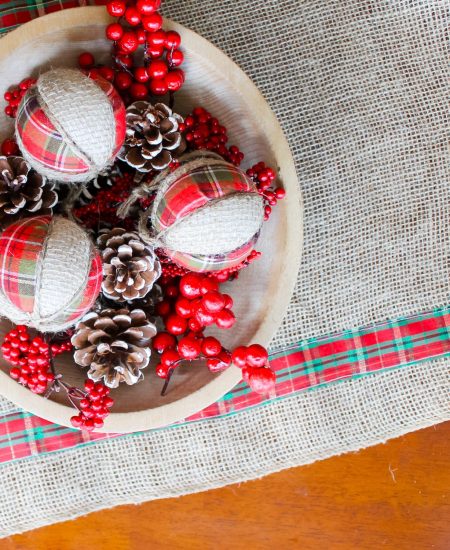 Christmas table runner made from burlap and plaid