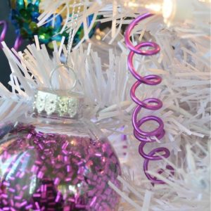 Squiggle Ornaments by Mad in Crafts