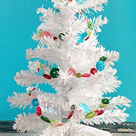 Make a DIY Button Garland for Christmas by Carla Schauer
