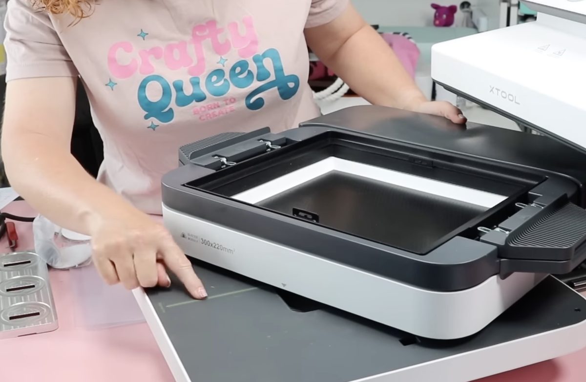 xTool WonderPress vacuum sublimation module.