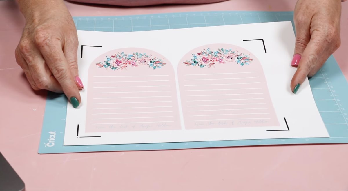 Add print to the cutting mat.
