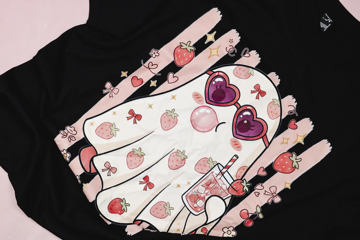close up of shirt made with dtg printing