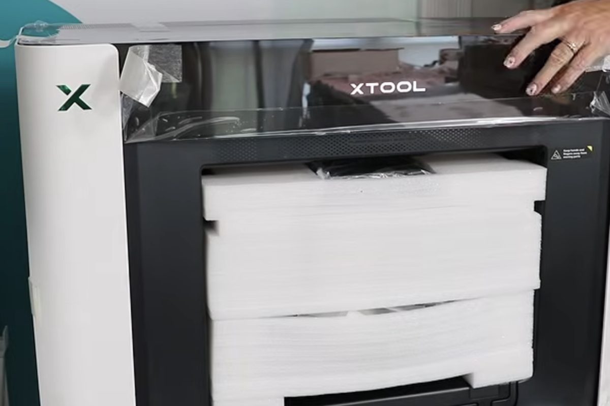 xTool Omni - unboxing.