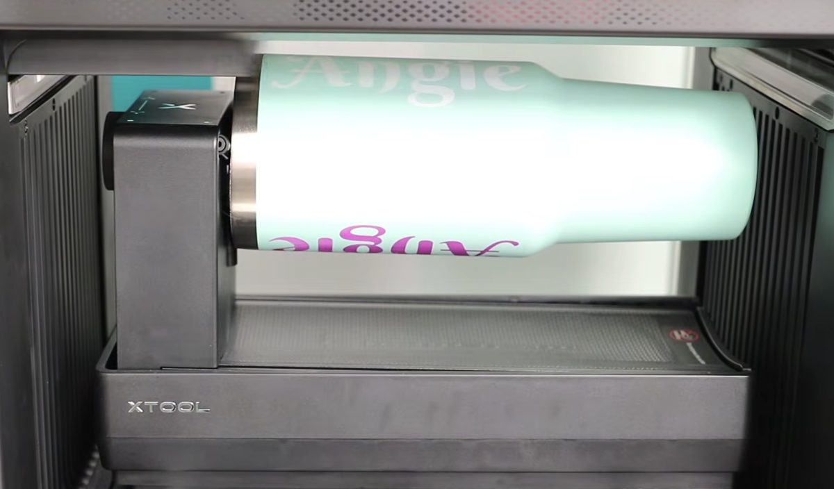 xTool Omni printing on 40 ounce tumbler.